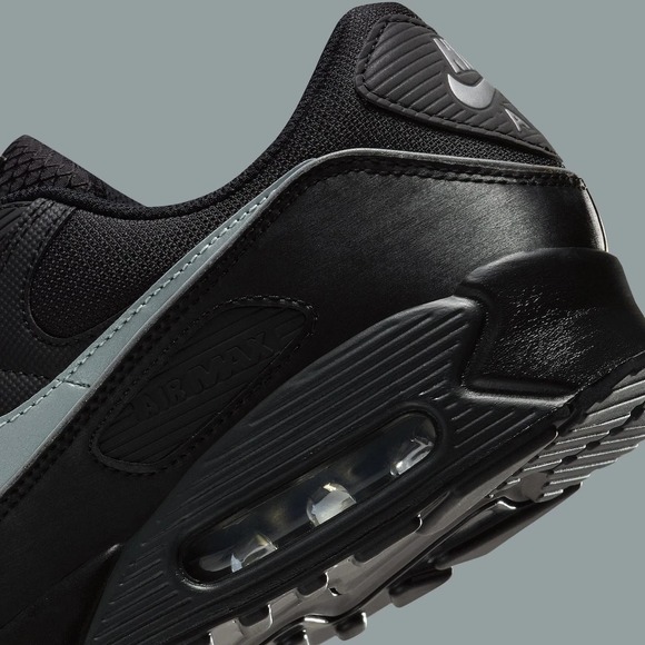 Nike Air Max 90 PRM Mens Sz 12 Black Reflective Casual Running Shoes  HV4517 002 main image 7
